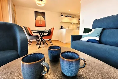 Helle Wohnung mit Terrasse