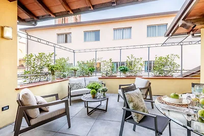 10 bedroom luxury villa in Lucca