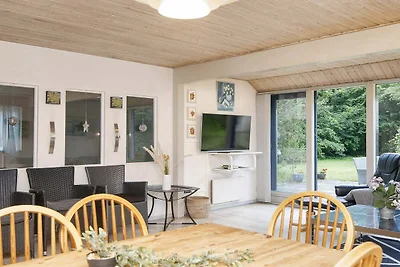 8 Personen Ferienhaus in Oksbøl-By Traum