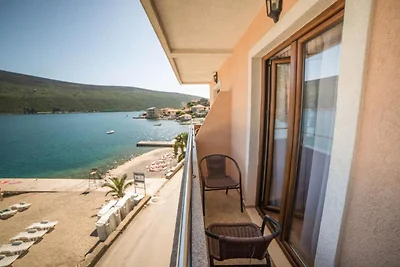 Fiammanti Hotel Montenegro-Triple Room with B...