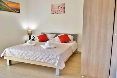 Fancy Apartments Dream - Modern One Bedroom A...