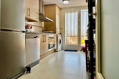 Schöne Wohnung mit Gemeinschaftspool, Sauna
