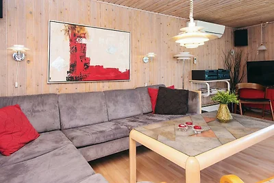Geraumige Hutte im Kiefernwald -- By Traum...
