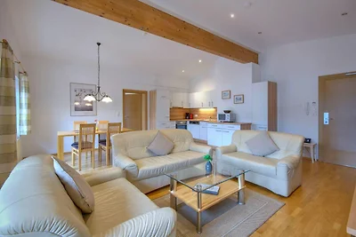 Helles Vicky Apartment mit Infrarotkabine