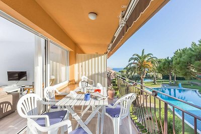 Apartment mit Gemeinschaftspool für 4...