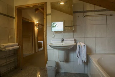 Casetta ad Annaberg con piscina