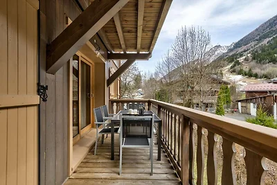 Apartment close to Nursery Slope & Town...