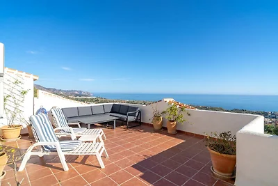 Wohnung in Nerja mit Meerblick & Pool