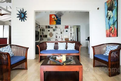 Villa in Saint-François mit Infinity-Pool