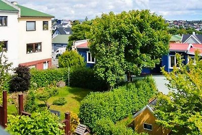 Wohnung mit Blick auf die Stadt und das Meer