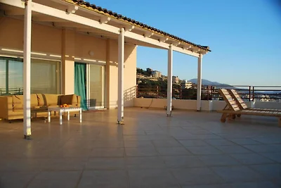 Attico con vista mare