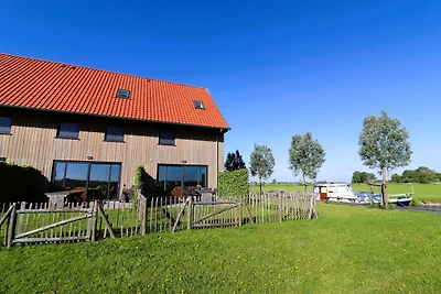 Villa in Friesland mit Bootsverleih