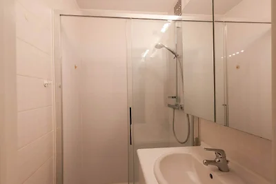Rustig appartement met balkon, uitzicht op...
