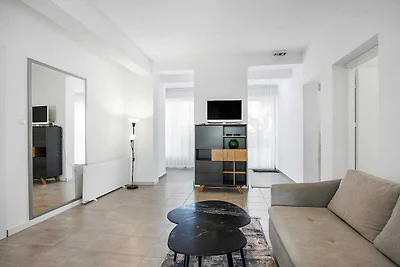 Wohnung mit Gemeinschaftsgarten in Banjol