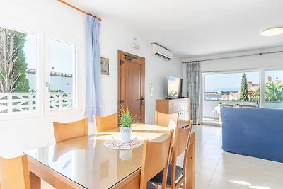 3 Schlafzimmer Villa in Roses in Strandnähe