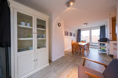 Sonnendurchflutetes Duplex am Meer