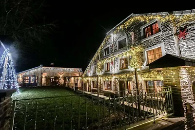 Geräumiges Ferienhaus im Wald