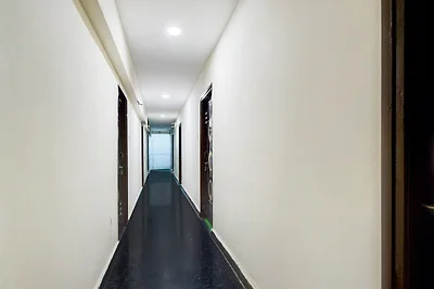 Super Hotel O Malkajgiri