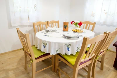 Sunny Two Bedroom Retreat in Beautiful Bizelj...