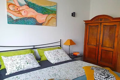 Bright and Sunny Apartment with Terrace - Two...