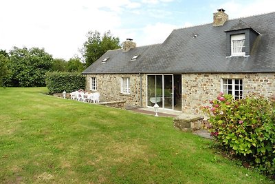 Cottage, St Maurice en Cotentin