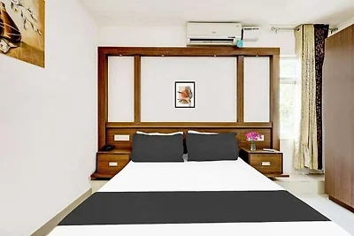 Super Hotel O Kazhakoottam
