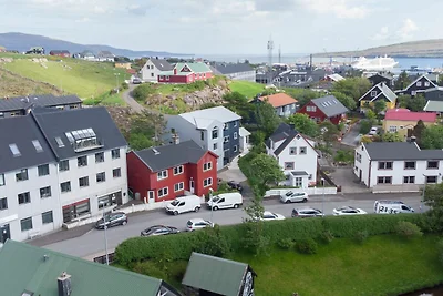 Gemutliche Paarhutte -- By Traum...