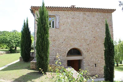 Casa vacanze a Bagnols-en-Forêt con piscina