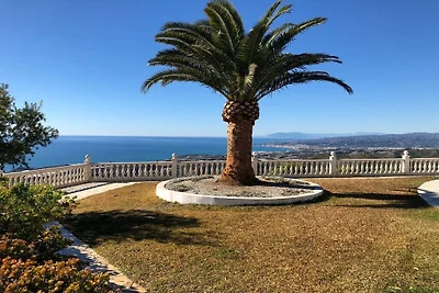 Villa in Torrox mit Schwimmbecken