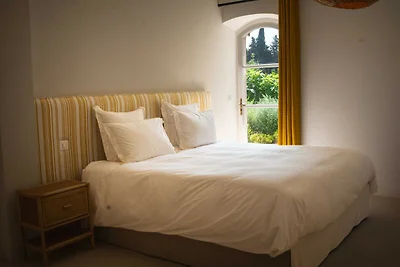Mediterrane Villa – 6 Schlafzimmer/12 Persone...