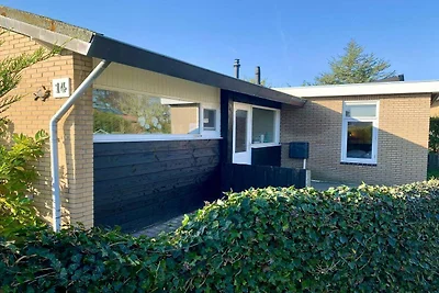 Toller Bungalow in der Nähe von Strand und...