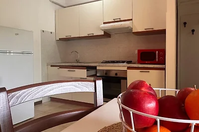 4-Person Coastal Apartment near Tuscany
