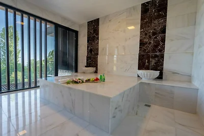 Villa in Kas mit Schwimmbecken