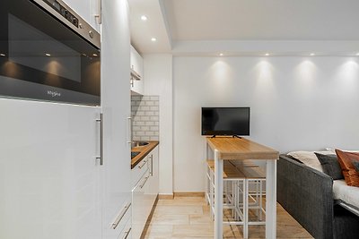 Renoviertes Apartment mit Parkplatz und Terra...