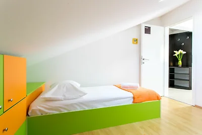 Apartment Marlo - Two-Bedroom Apartment with ...