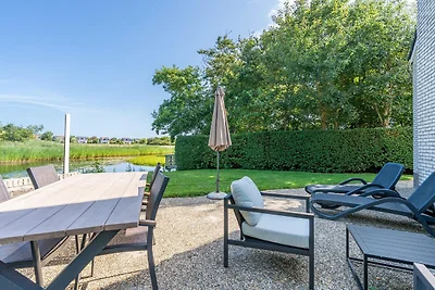 Charmante Villa mit Dampfkabine und Whirlpool