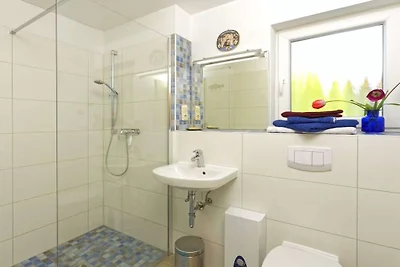 Ferienhaus in Ückeritz mit Schwimmbecken