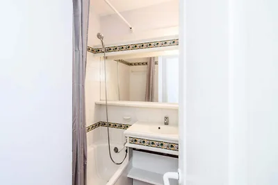 Wohnung in der Provence mit Pool