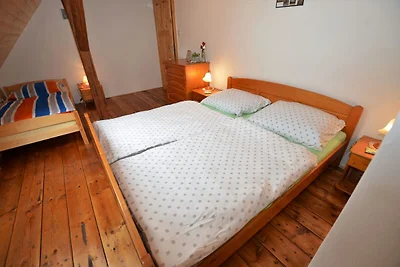 Hütte in Liberec mit Sauna und Skigebiet