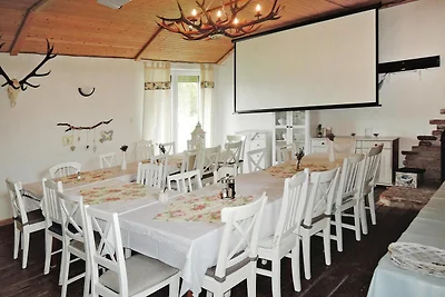Casa vacanze a Troszyn con giardino