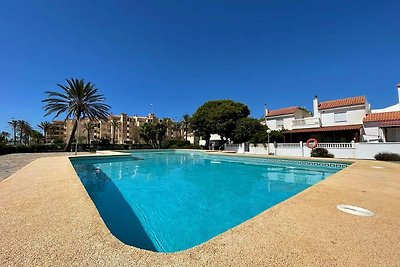 Ferienhaus in Roquetas de Mar mit Terrasse