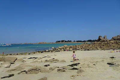 Nettes Ferienhaus nahe Strand