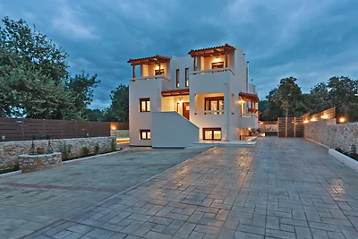 5-Schlafzimmer-Villa in Gallos