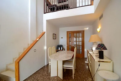 Apartment in L’Escala mit Terrasse