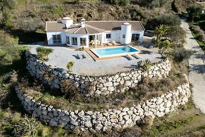 Villa in Arenas mit Meerblick und Pool