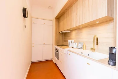 Comedy Suite – Erster Concierge