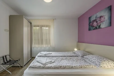 Villa in Kanfanar mit Barbecue und Wifi
