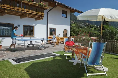 Appartamento per vacanze a Kuens con barbecue