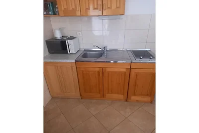 Wohnung mit Balkon in der Nähe von Vodice