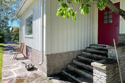 8 Persone case ad MÖRBYLÅNGA
